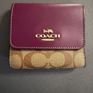 Coach Compact Wallet in Plum and Signature Brown